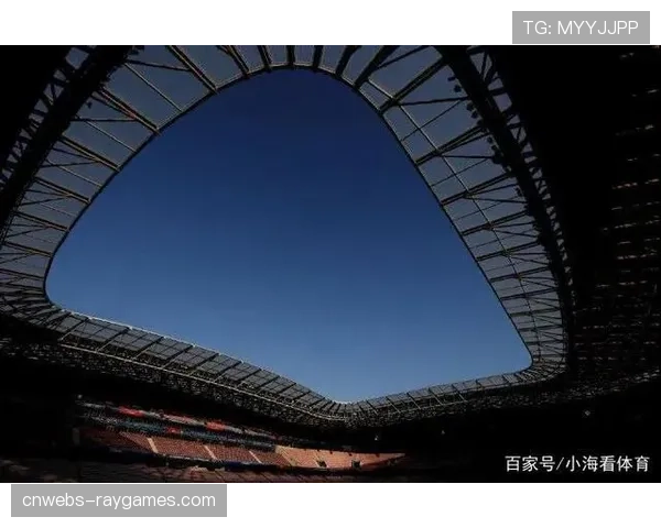 为提升观赛体验，部分法甲球场计划在角旗区增设微型麦克风